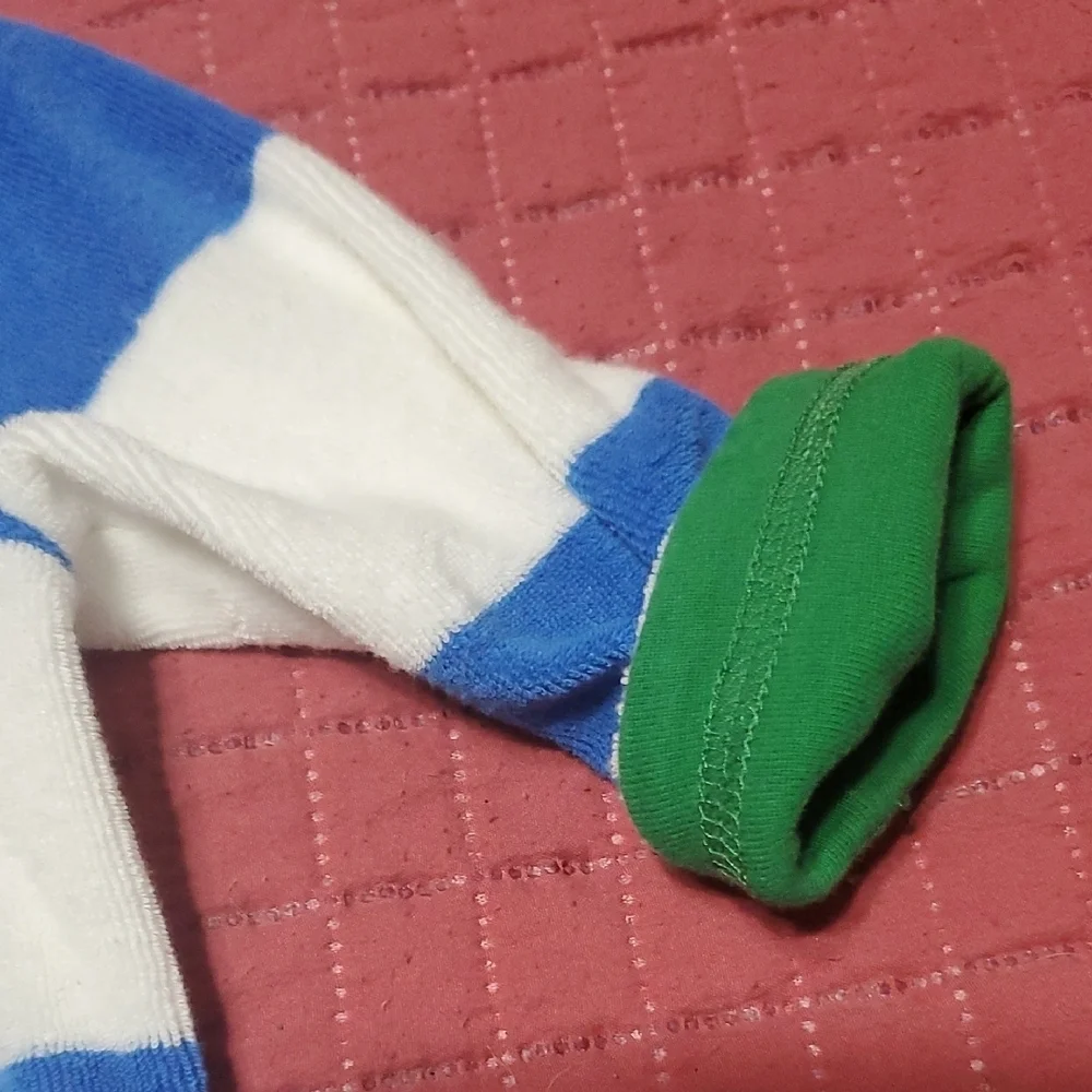🐻 OshKosh B'gosh Blue and Green Striped Hoodie